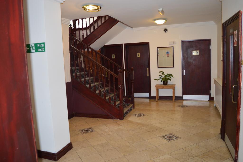 Globe Hotel Colchester Luaran gambar